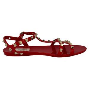 Valentino Garavani Rockstud Flat Sandals in Red Rubber